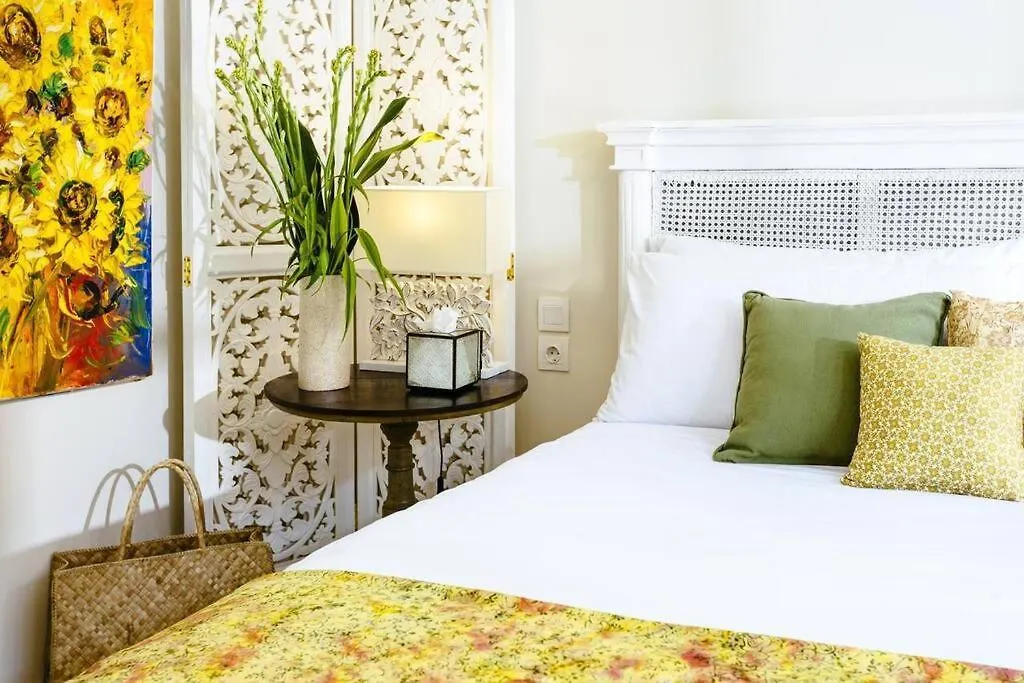 Villa Kayan - Gorgeous 2Br Seminyak Gem, Fabulous Location Steps From Restaurants, Cafes And Shopping