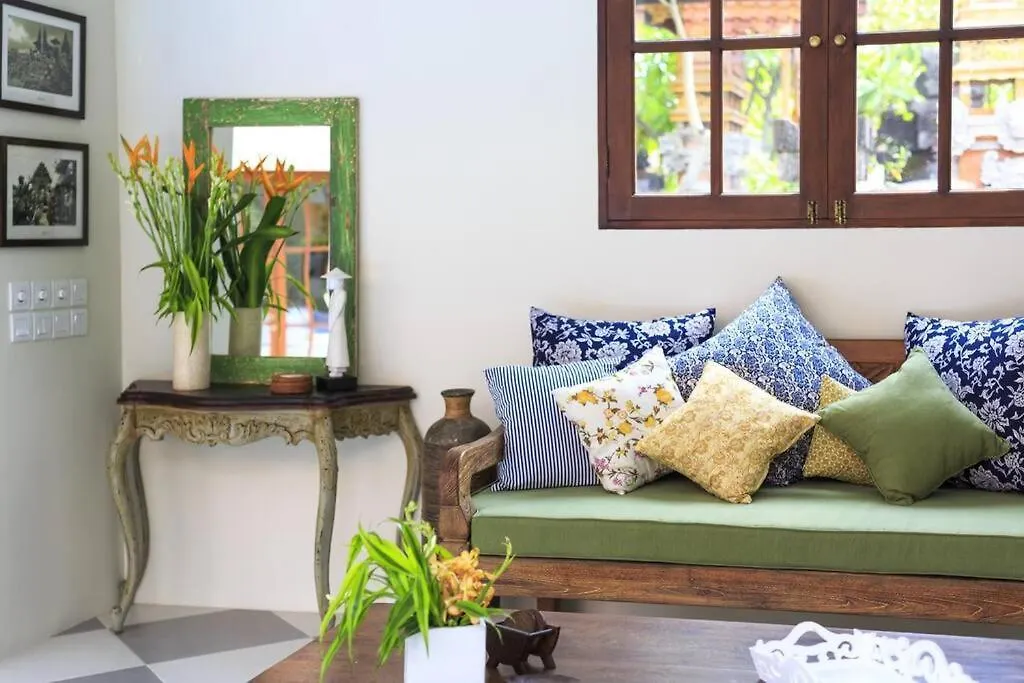 Villa Kayan - Gorgeous 2Br Seminyak Gem, Fabulous Location Steps From Restaurants, Cafes And Shopping 0*,